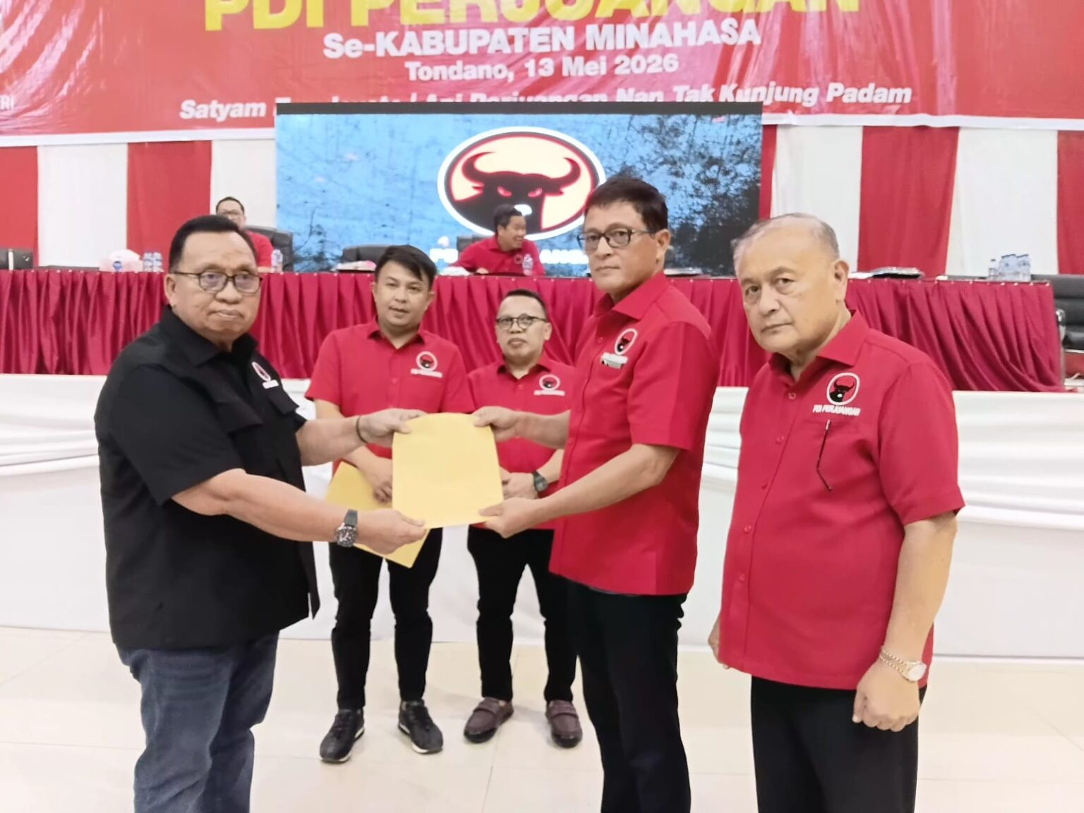 Musancab PDI Perjuangan Minahasa Jadi Panggung Konsolidasi dan Estafet Kepemimpinan DPRD